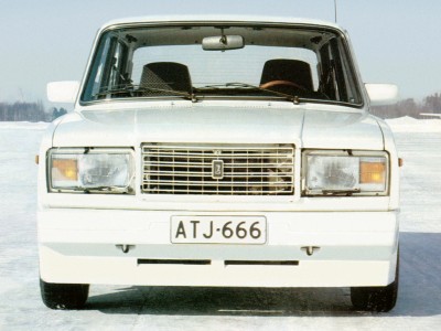 konela_lada_2107_turbo_2.jpg