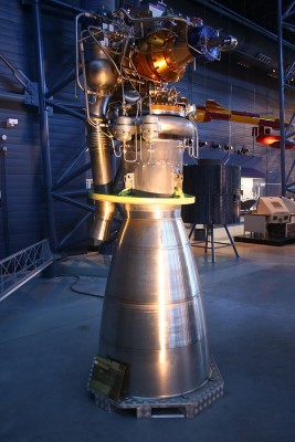 600px-Viking_5C_rocketengine.jpg