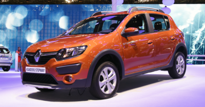 renault-sandero-stepway-2015-10.png