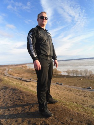 sW2UWSAK308.jpg