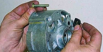 bolt-2.jpg